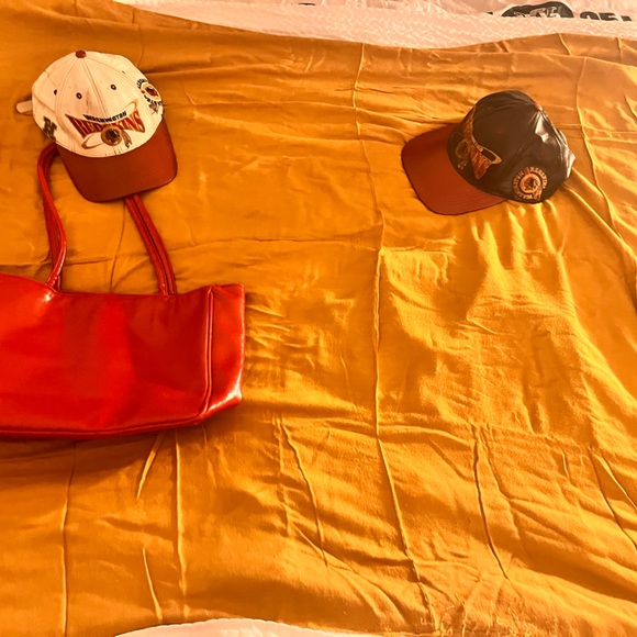 Halloween matching Nike Washington redskins couples outfit - Picture 8 of 13